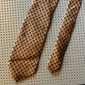 Men’s Monterey Robert Talbot tie